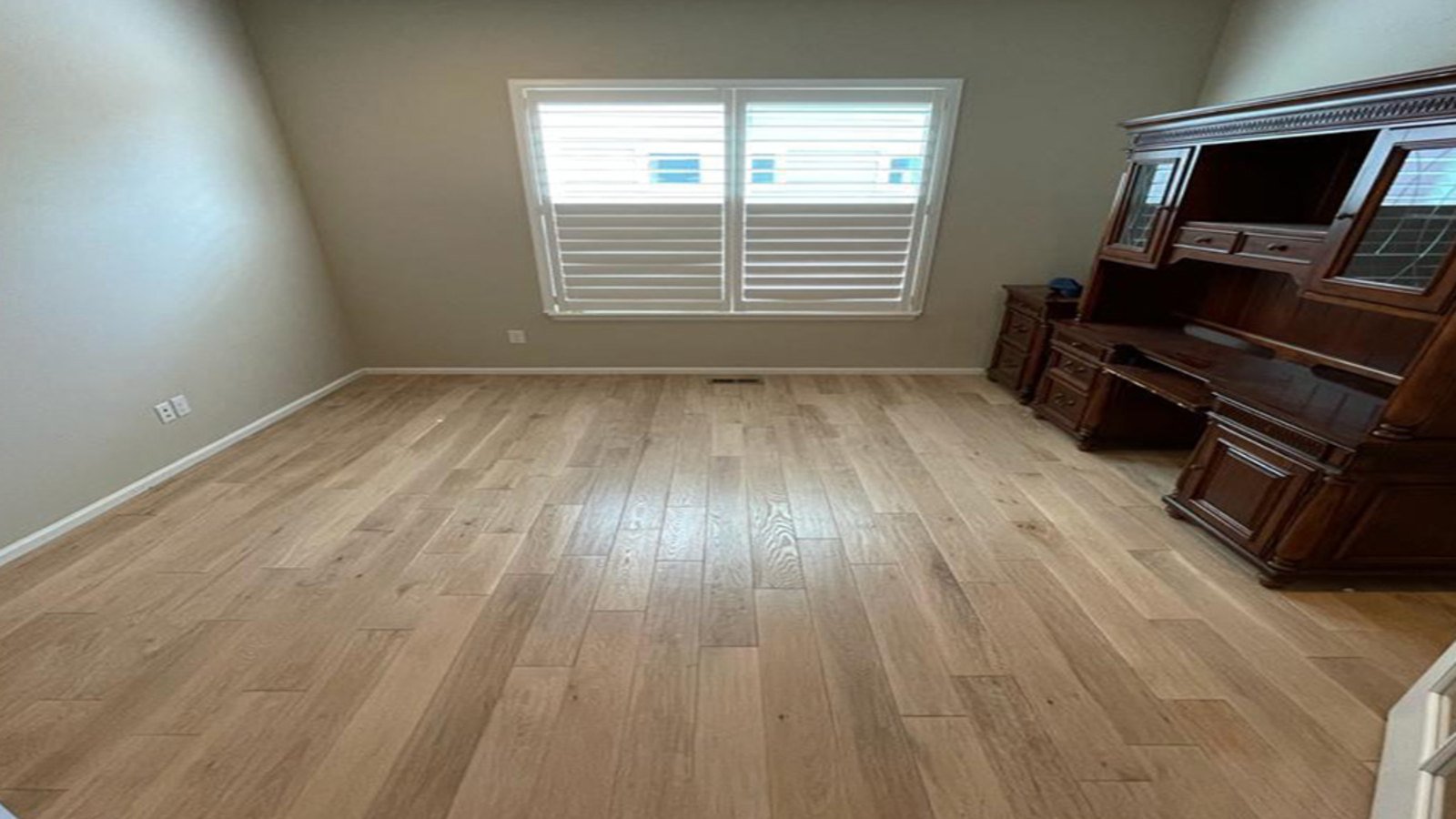 New hardwood flooring installed in a Thornton, Colorado home by F&S Hardwood Floors